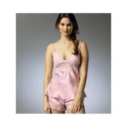 Robe, CAMISOLE, Slip And PANTIES, Vogue 8888 | 6 - 16 Robe, CAMISOLE, Slip And PANTIES, Vogue 8888 | 6 - -Tailor Supplies Sales Store ZB05 144
